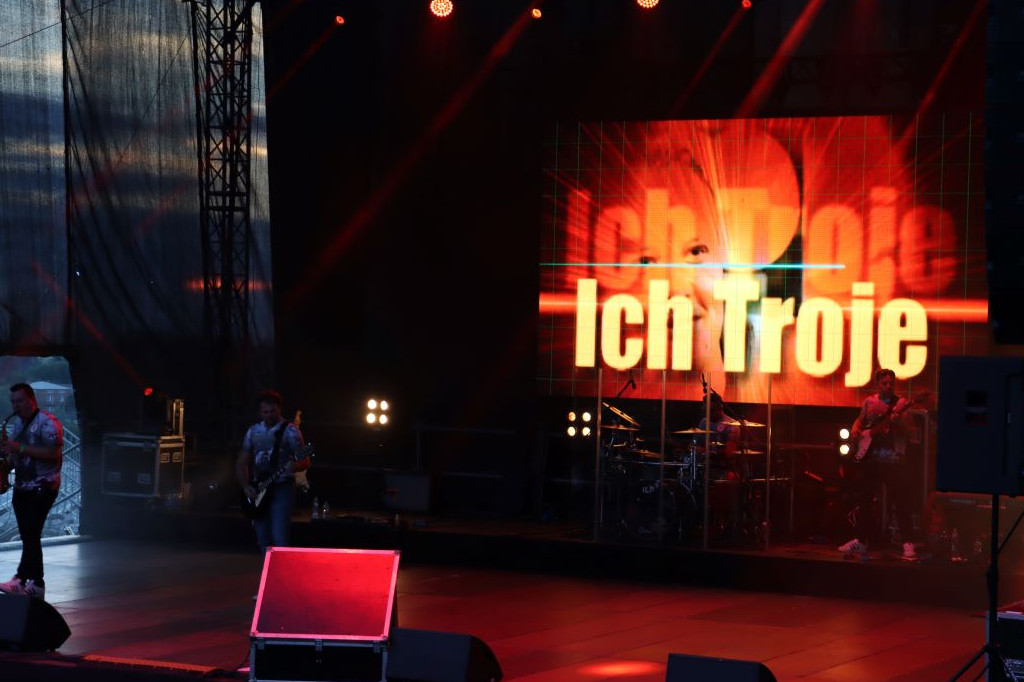 Wiśniewski i przyjaciele, czyli impreza trwa - Ogrodzieniec 2021