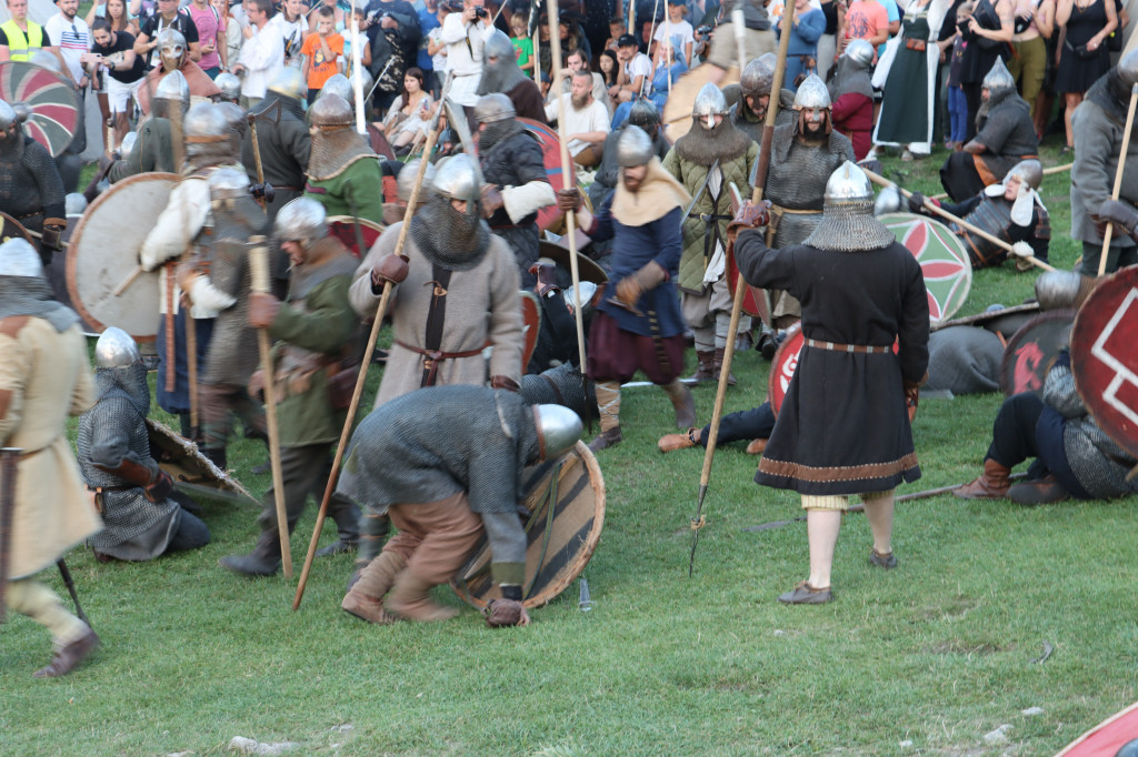 XVII najazd Barbarzyńców - Zamek Ogrodzieniec