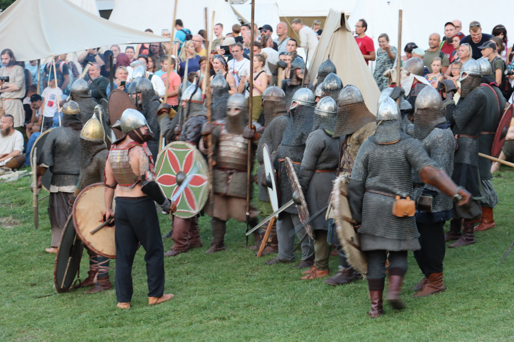 XVII najazd Barbarzyńców - Zamek Ogrodzieniec