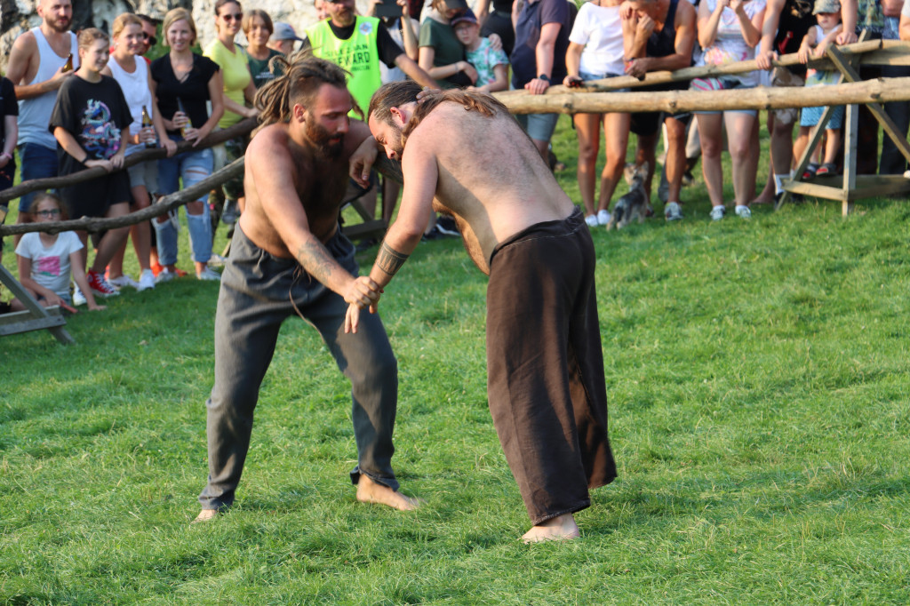 XVII najazd Barbarzyńców - Zamek Ogrodzieniec