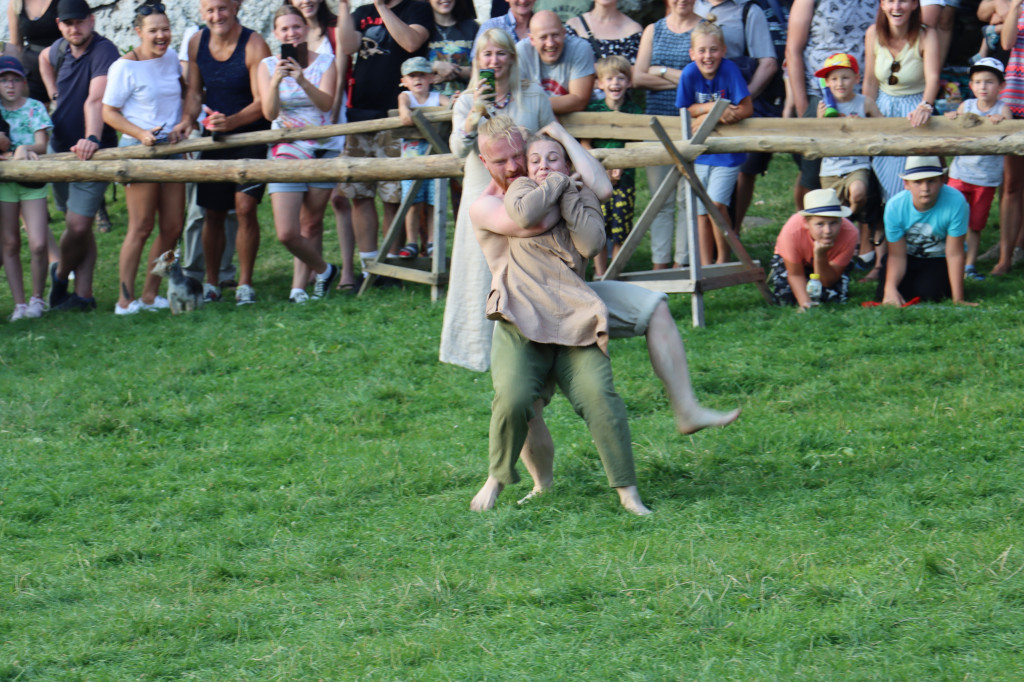 XVII najazd Barbarzyńców - Zamek Ogrodzieniec