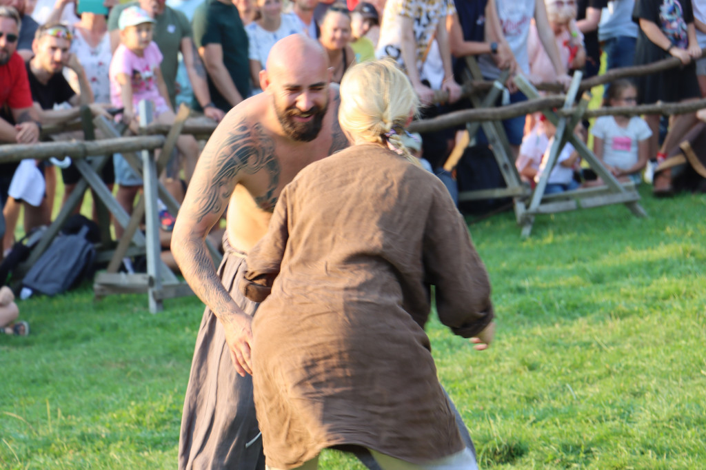 XVII najazd Barbarzyńców - Zamek Ogrodzieniec