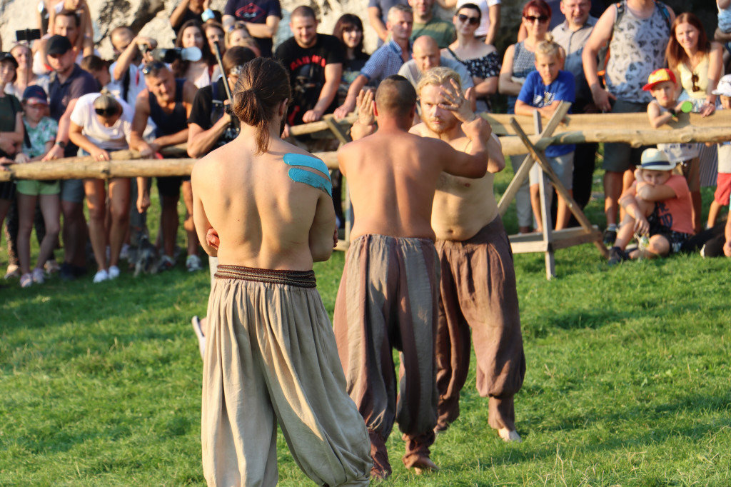 XVII najazd Barbarzyńców - Zamek Ogrodzieniec