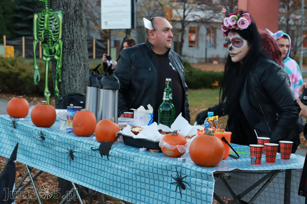 Zlot Halloweenowy - Jurajskie Klasyki