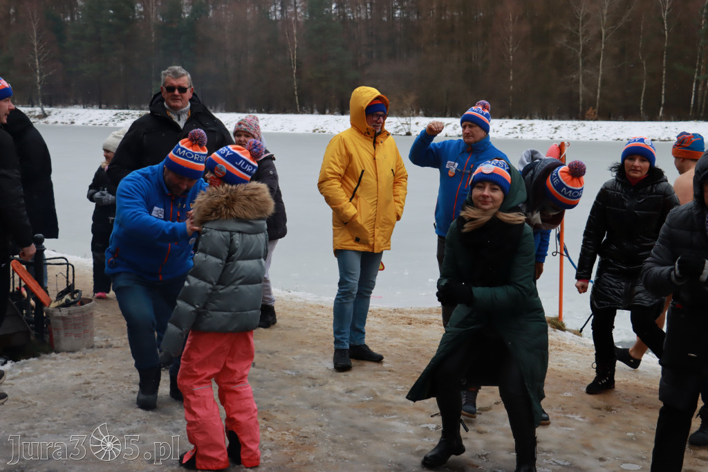 Jurajskie Morsy wpierają WOŚP