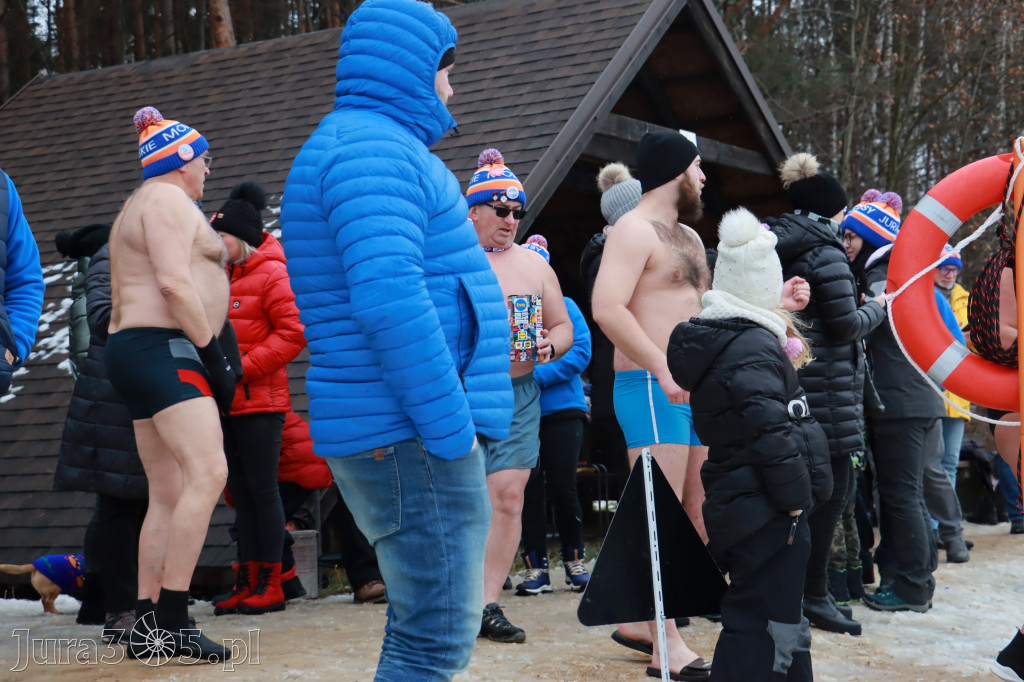 Jurajskie Morsy wpierają WOŚP