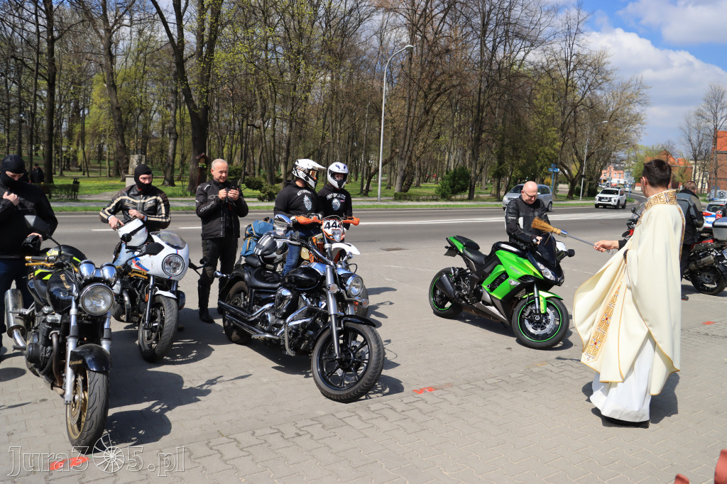 Jurajskie Otwarcie Sezonu Motocyklowego Zawiercie 2022.