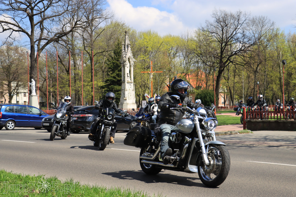 Jurajskie Otwarcie Sezonu Motocyklowego Zawiercie 2022.