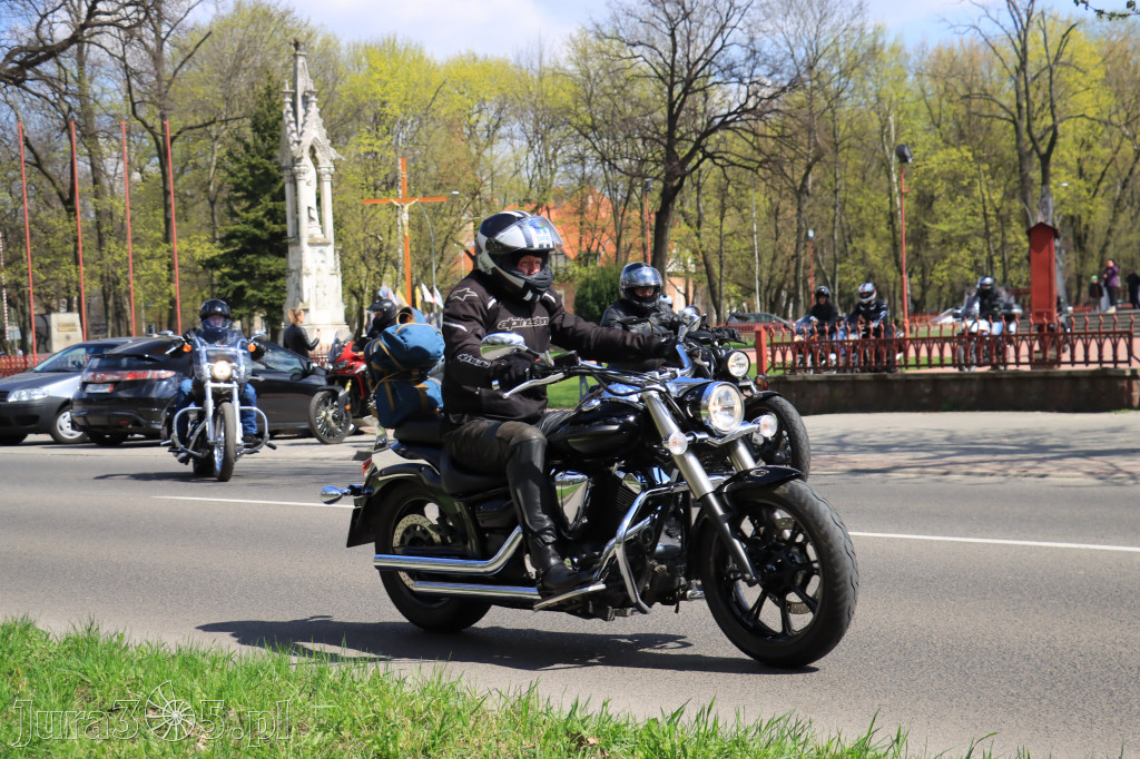 Jurajskie Otwarcie Sezonu Motocyklowego Zawiercie 2022.