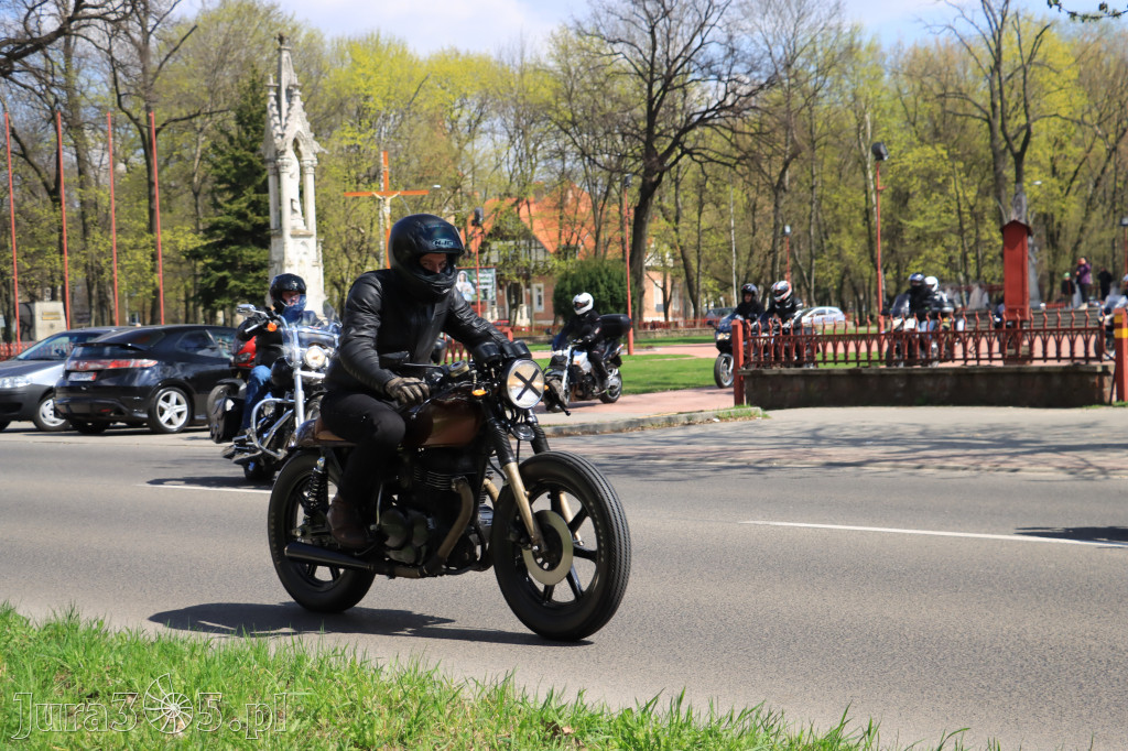 Jurajskie Otwarcie Sezonu Motocyklowego Zawiercie 2022.