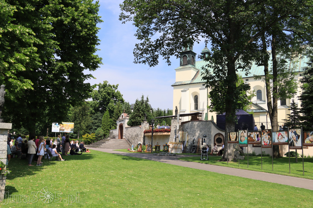 Boże Ciało - Procesja z Sanktuarium Marki Bożej Leśniowskiej