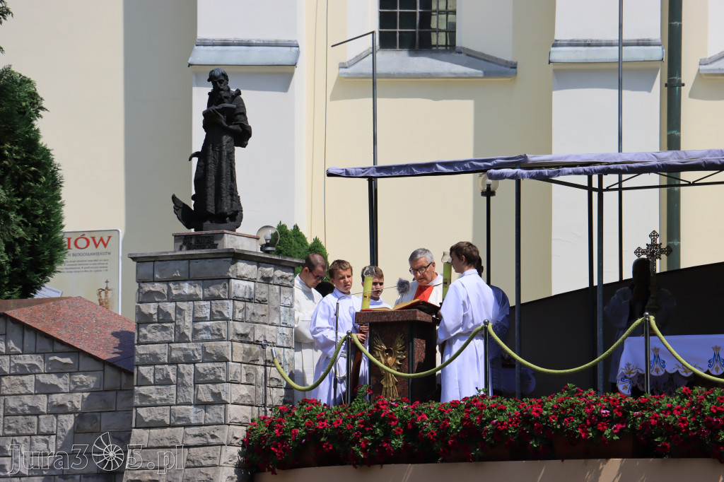 Boże Ciało - Procesja z Sanktuarium Marki Bożej Leśniowskiej