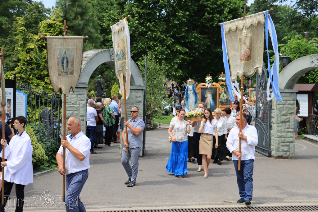 Boże Ciało - Procesja z Sanktuarium Marki Bożej Leśniowskiej