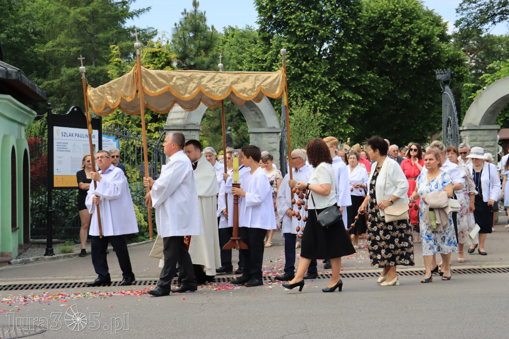 Boże Ciało - Procesja z Sanktuarium Marki Bożej Leśniowskiej