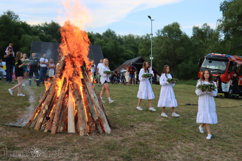 Tak się bawiły ŁAZY - ŚWIĘTO KUPAŁY 2022