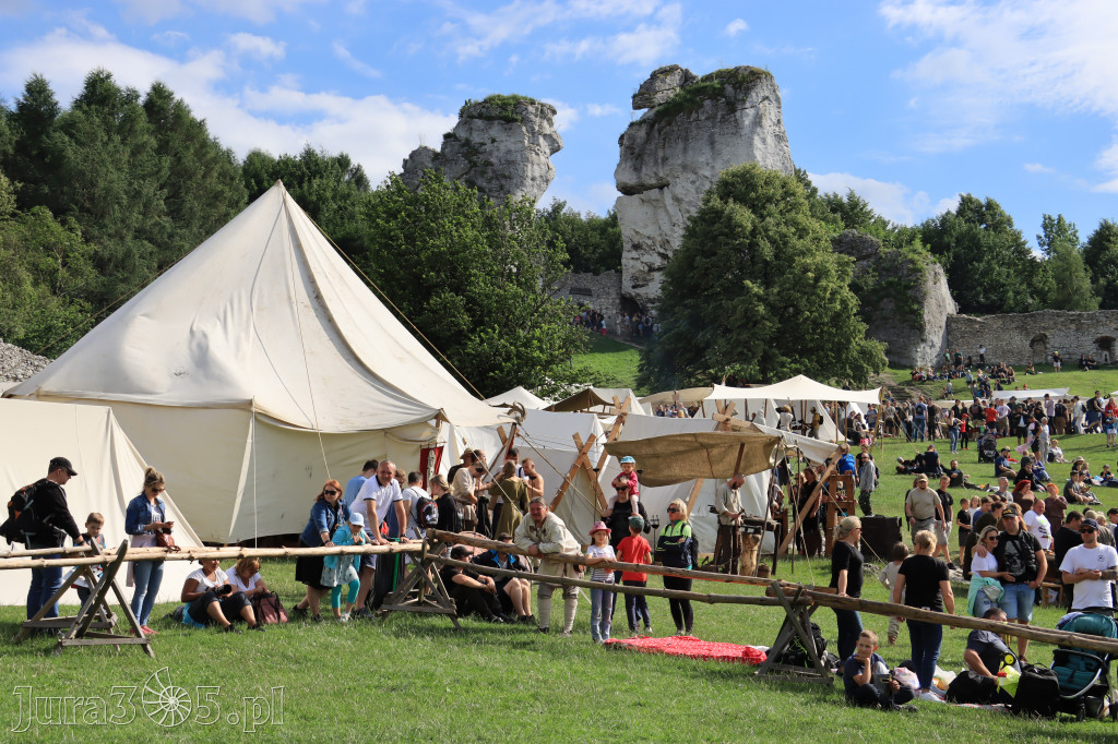 Zamek Ogrodzieniec w Podzamczu - XVIII Najazd Barbarzyńców.