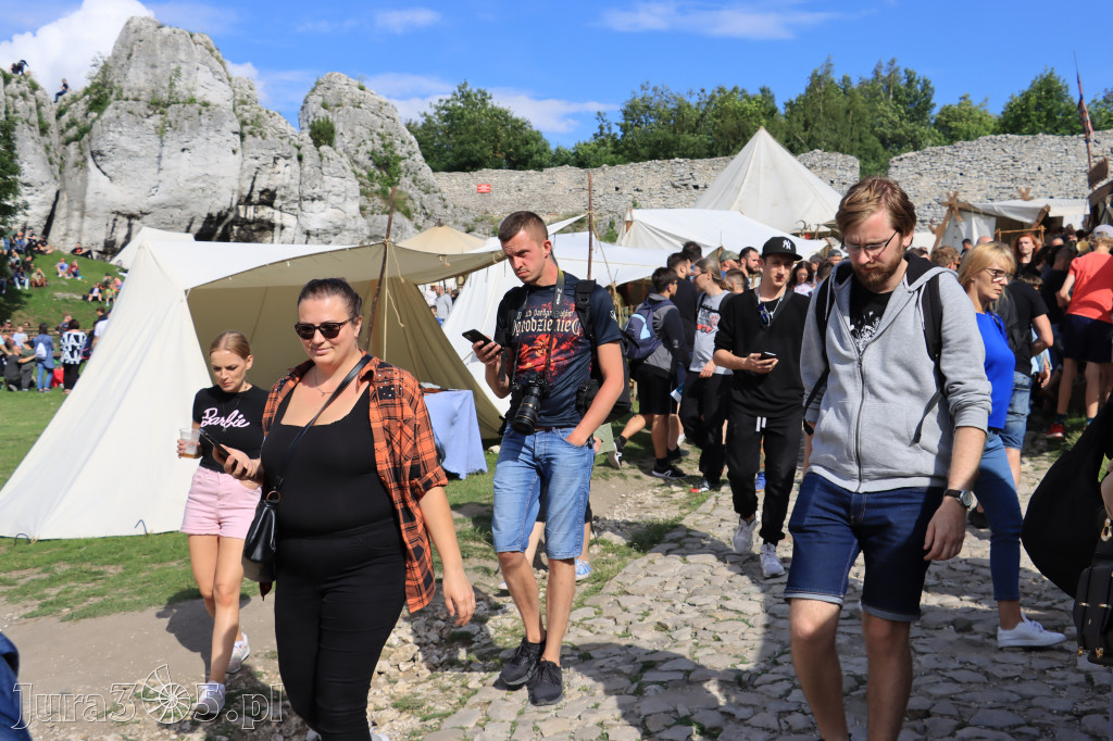Zamek Ogrodzieniec w Podzamczu - XVIII Najazd Barbarzyńców.