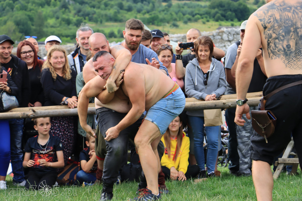 Zamek Ogrodzieniec w Podzamczu - XVIII Najazd Barbarzyńców.