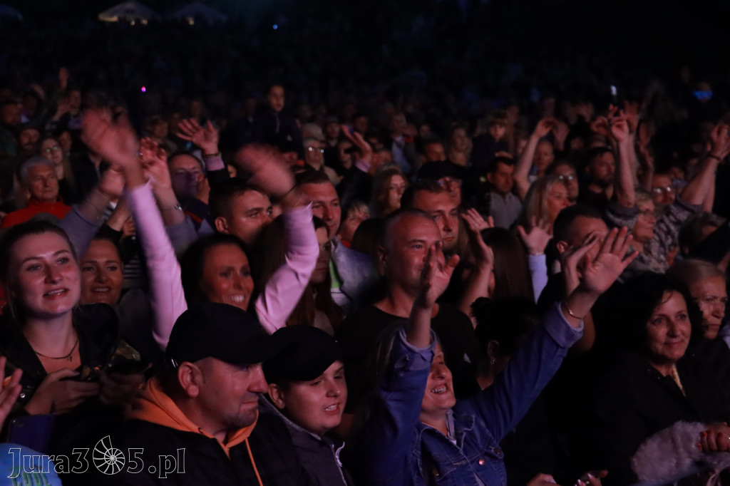 Koncert zespołu FEEL podczas Dni Ogrodzieńca 2022r.