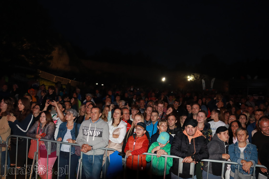 Koncert zespołu FEEL podczas Dni Ogrodzieńca 2022r.