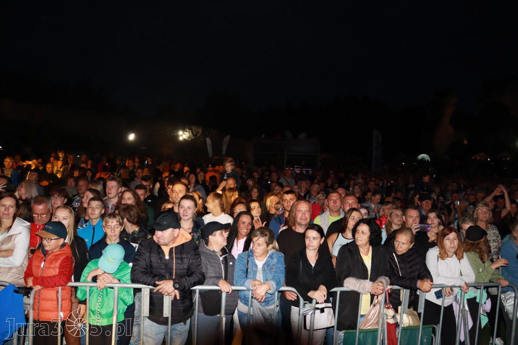 Koncert zespołu FEEL podczas Dni Ogrodzieńca 2022r.