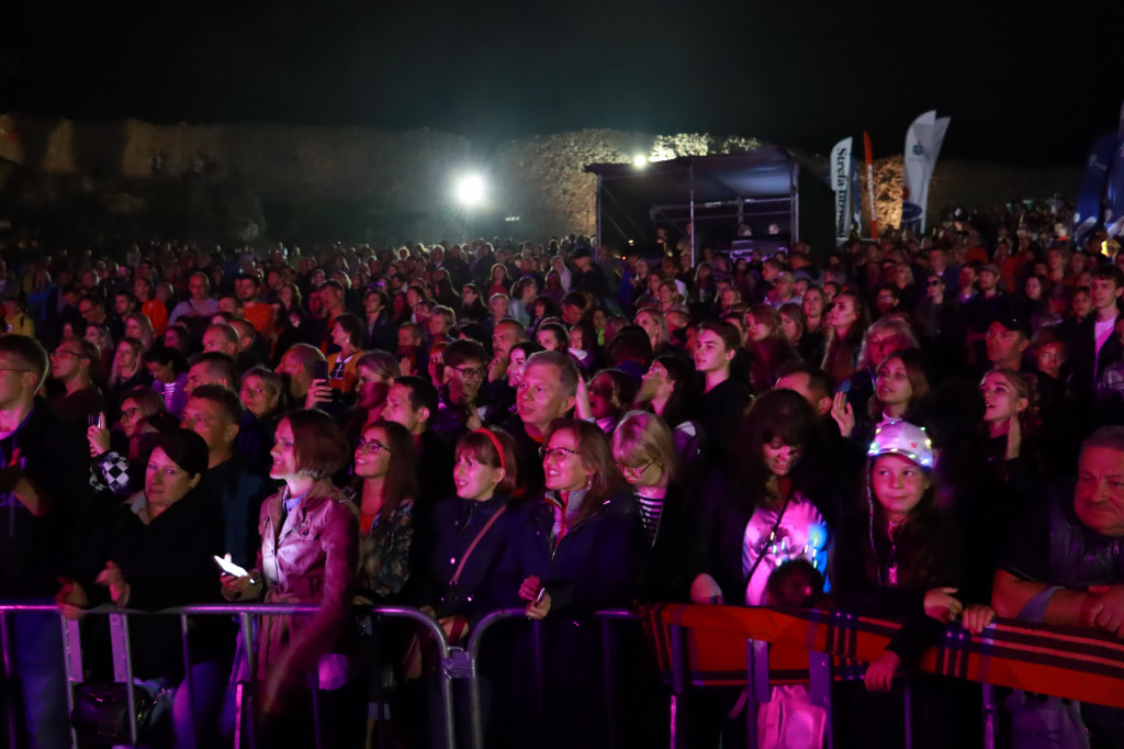 Koncert zespołu FEEL podczas Dni Ogrodzieńca 2022r.