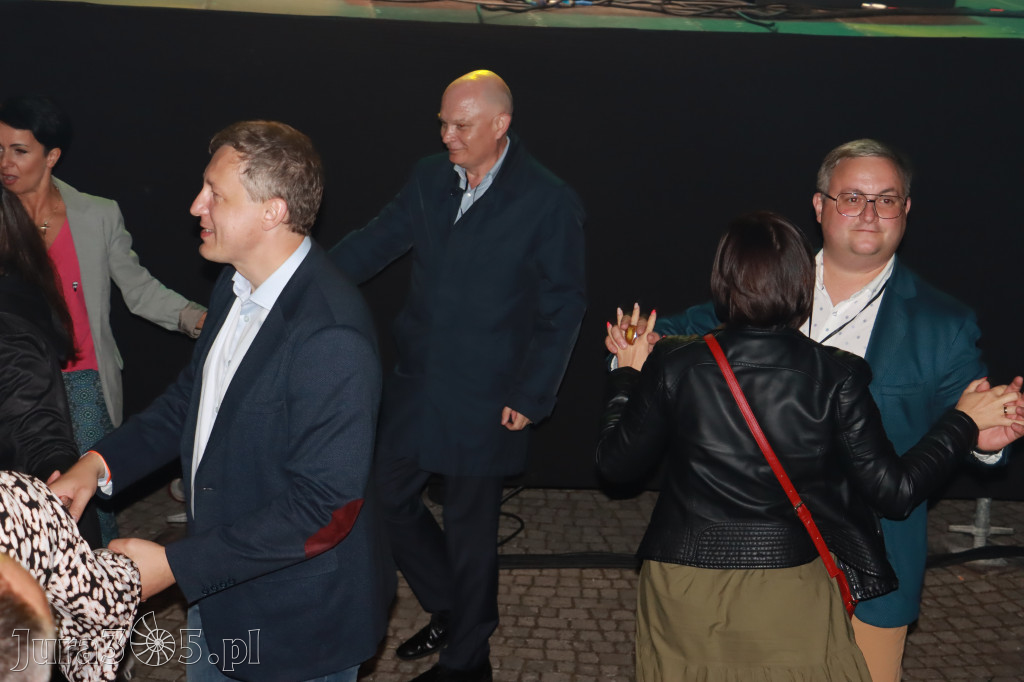 Koncert zespołu FEEL podczas Dni Ogrodzieńca 2022r.