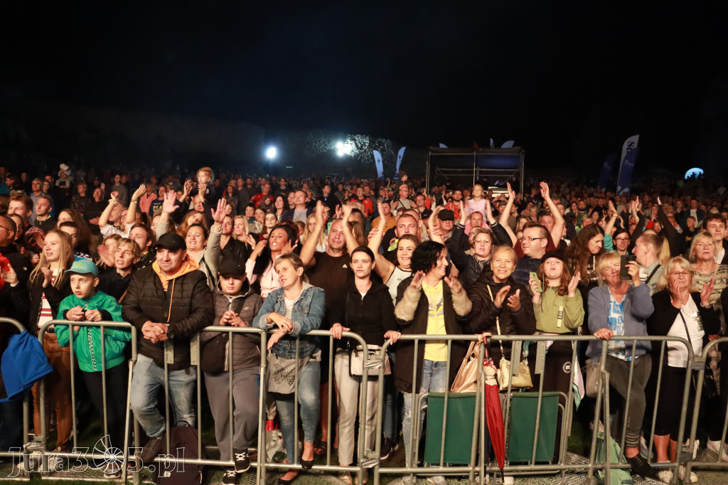 Koncert zespołu FEEL podczas Dni Ogrodzieńca 2022r.