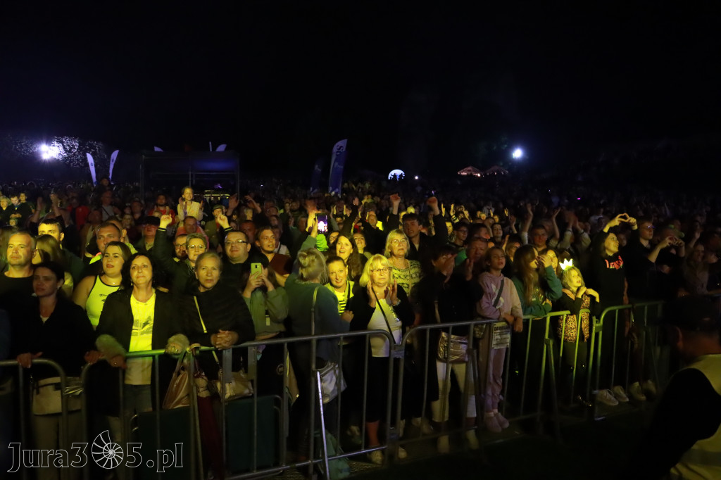 Koncert zespołu FEEL podczas Dni Ogrodzieńca 2022r.