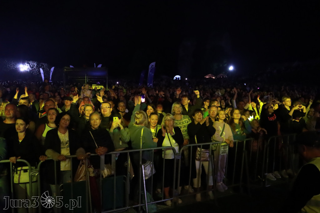 Koncert zespołu FEEL podczas Dni Ogrodzieńca 2022r.