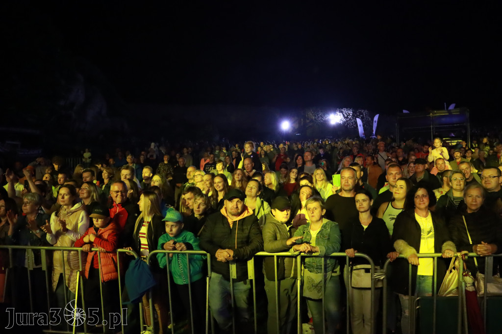Koncert zespołu FEEL podczas Dni Ogrodzieńca 2022r.