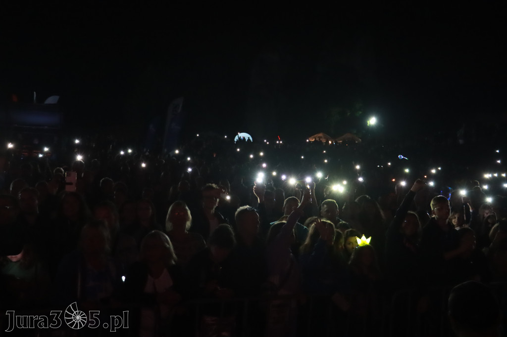 Koncert zespołu FEEL podczas Dni Ogrodzieńca 2022r.