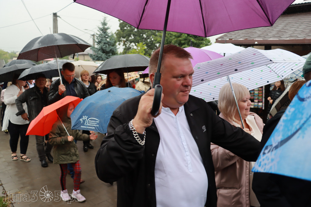 Święto Gminy Ogrodzieniec - Koncerty Gwiazd.
