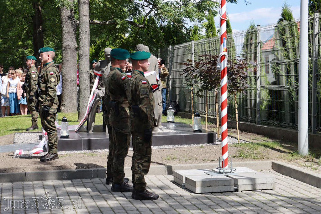 Odsłonięcie Pomnika Trzech Generałów - Pilica.