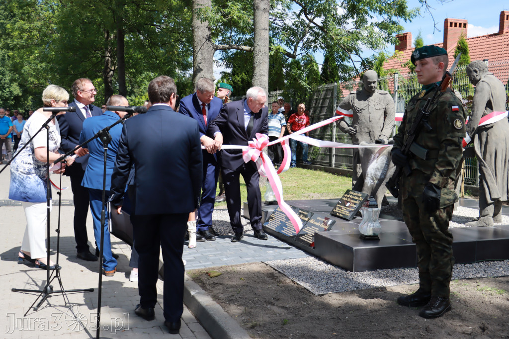 Odsłonięcie Pomnika Trzech Generałów - Pilica.