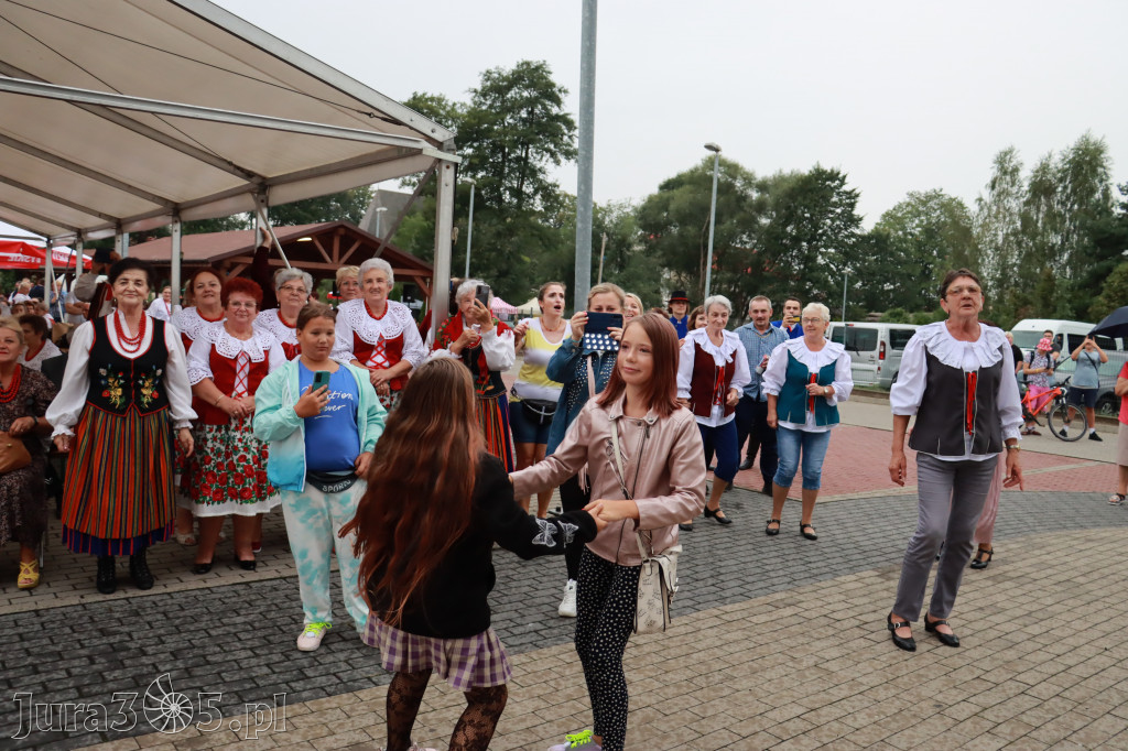 Koncert Zespołu KAPITAN FOLK Koziegłowy 2022r.