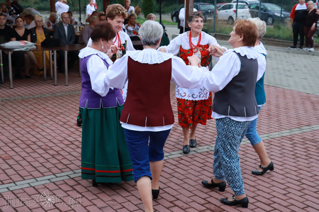 Zabawa taneczna - JURAJSKI GOŚCINIEC Koziegłowy 2022r.