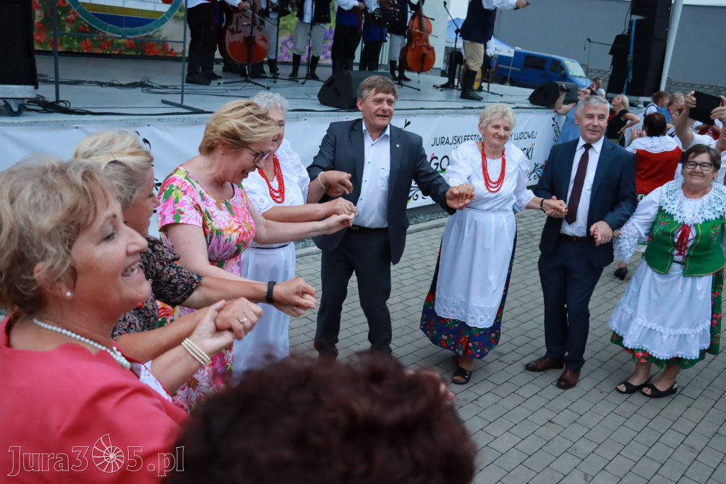 Zabawa taneczna - JURAJSKI GOŚCINIEC Koziegłowy 2022r.