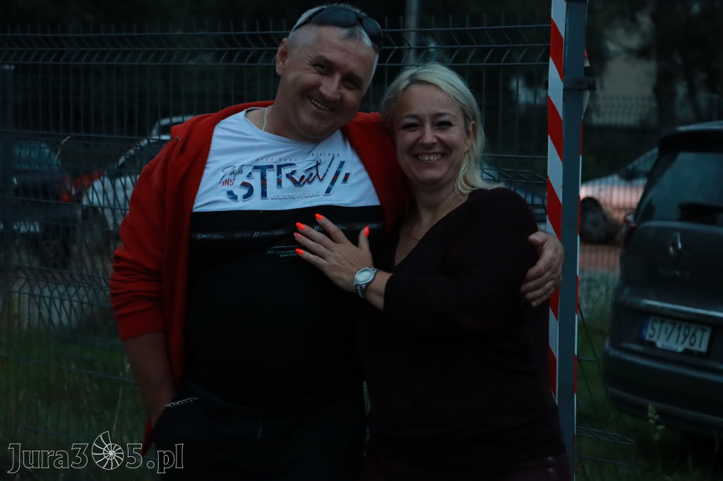 Zabawa taneczna - JURAJSKI GOŚCINIEC Koziegłowy 2022r.