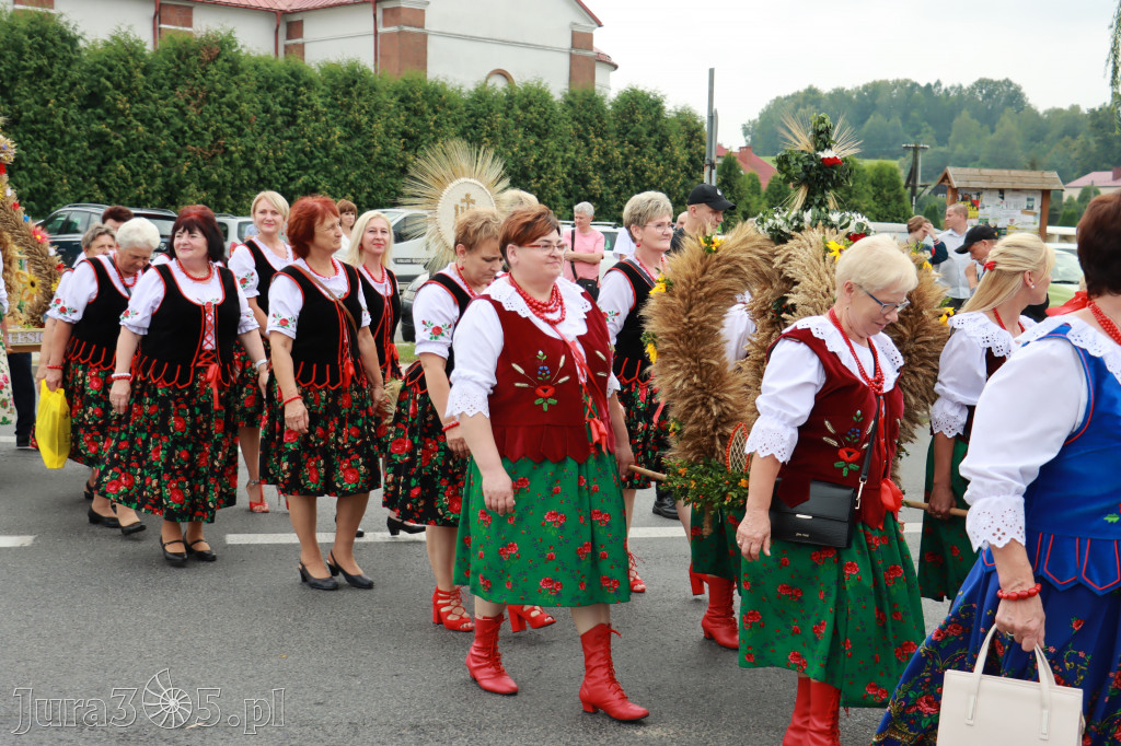 DOŻYNKI KROCZYCE - korowód i część oficjalna.