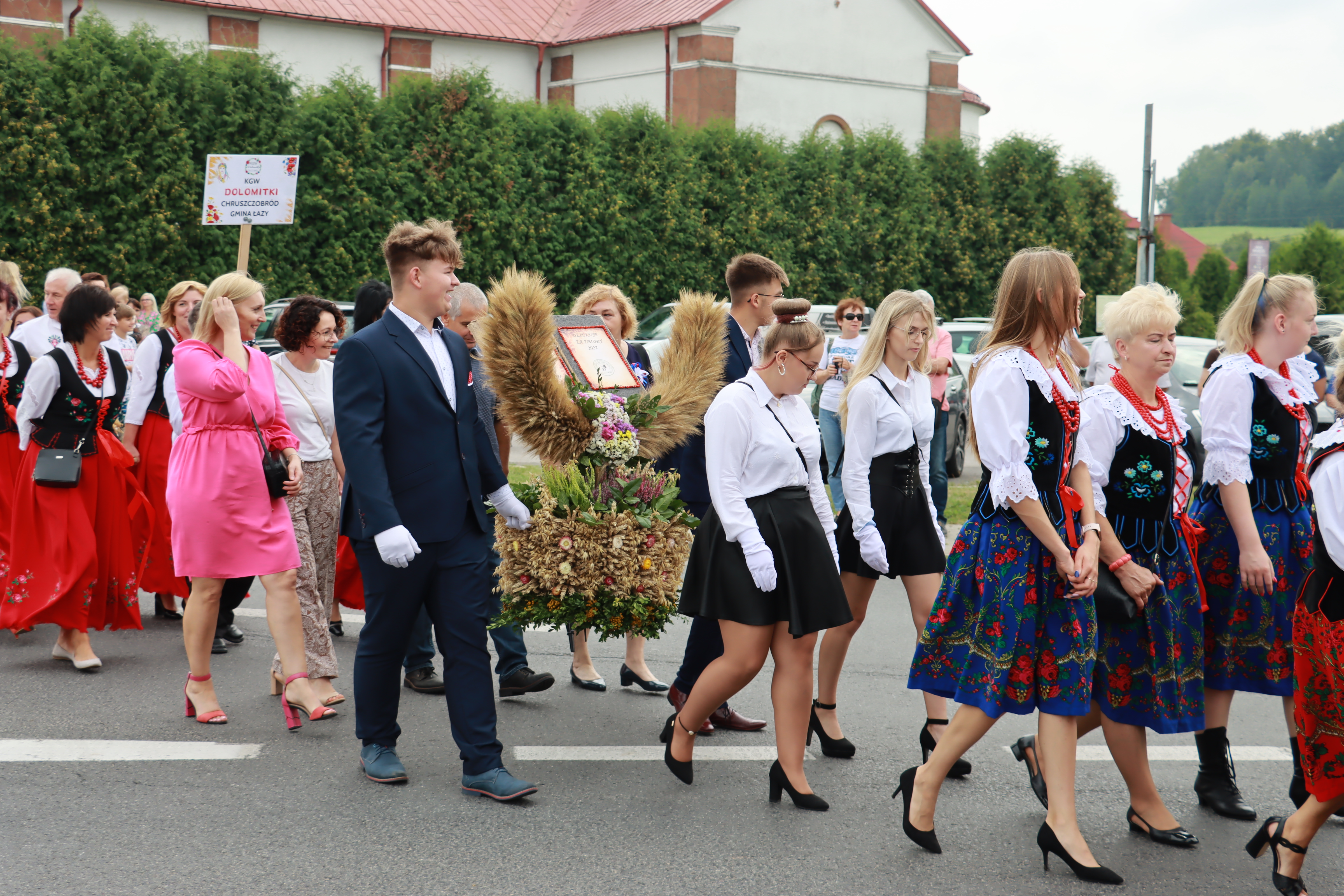 DOŻYNKI KROCZYCE - korowód i część oficjalna.