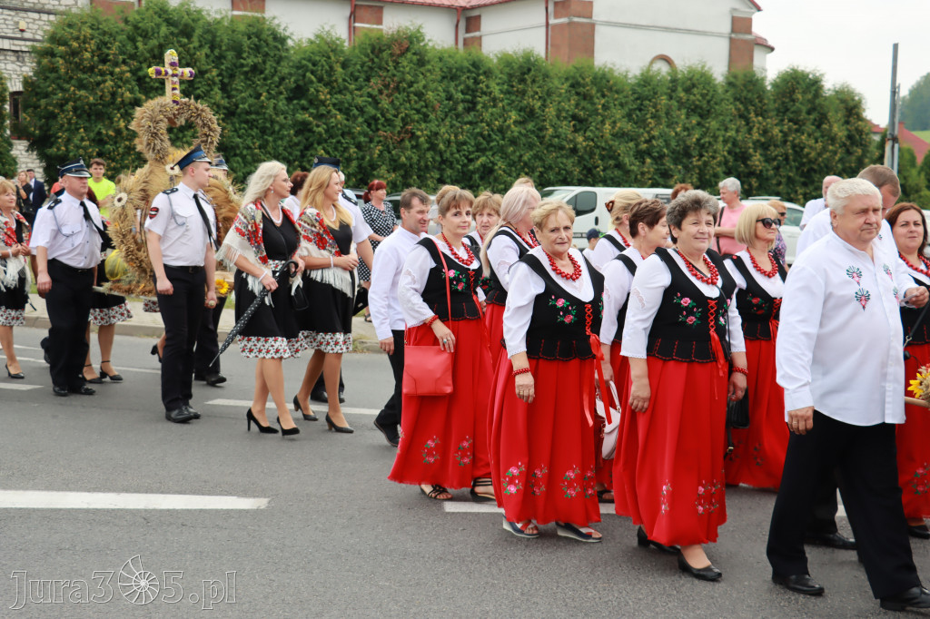 DOŻYNKI KROCZYCE - korowód i część oficjalna.