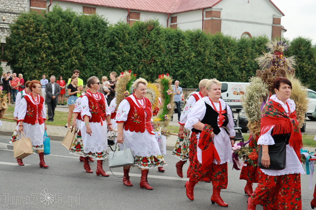 DOŻYNKI KROCZYCE - korowód i część oficjalna.