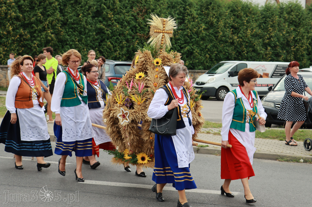 DOŻYNKI KROCZYCE - korowód i część oficjalna.
