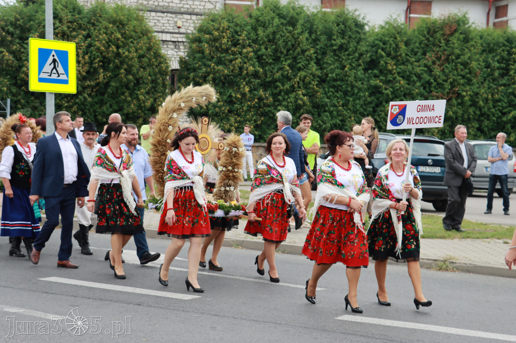 DOŻYNKI KROCZYCE - korowód i część oficjalna.