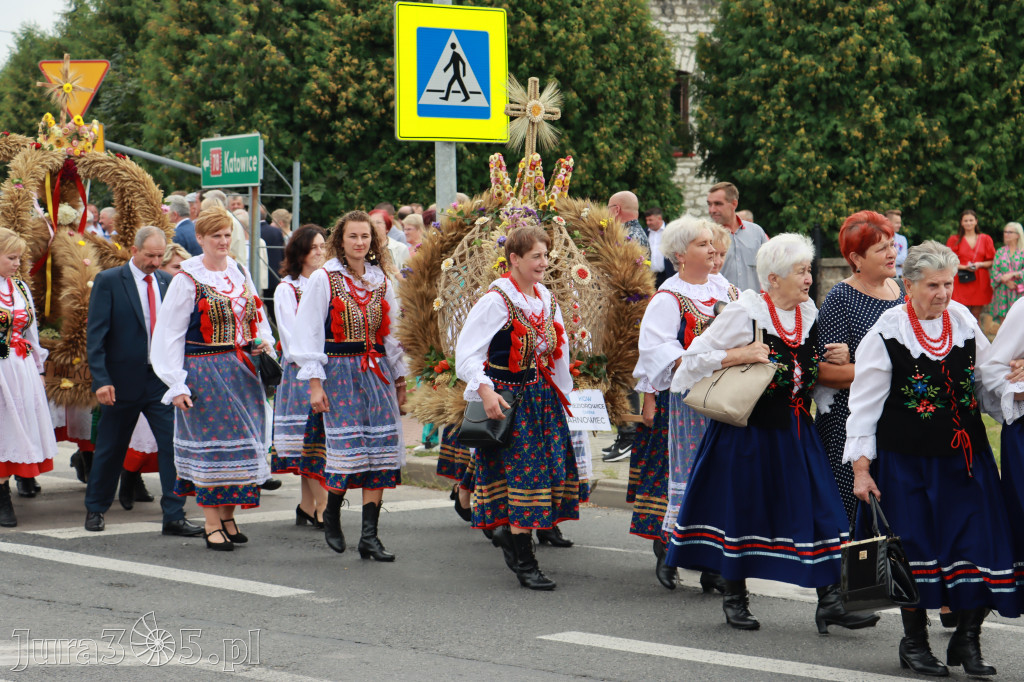 DOŻYNKI KROCZYCE - korowód i część oficjalna.