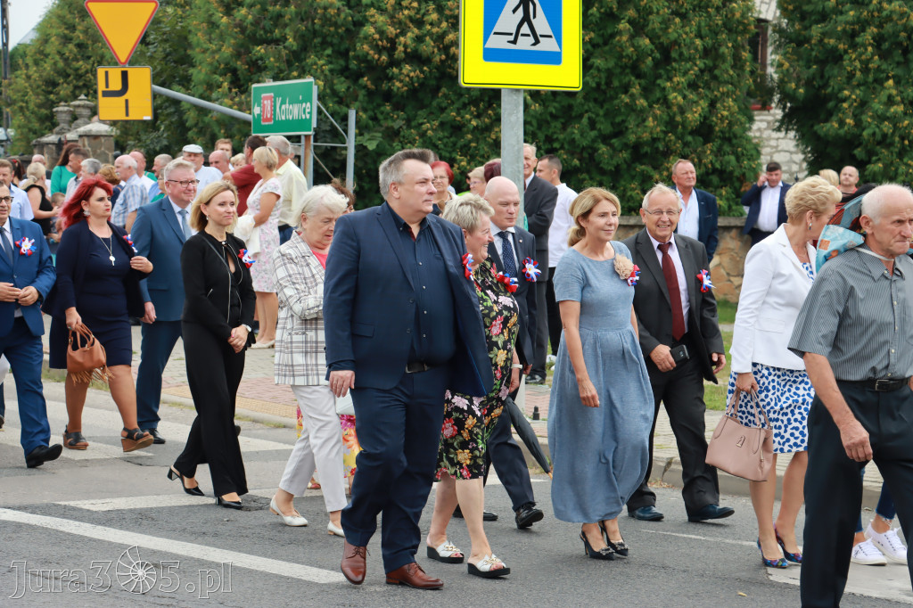 DOŻYNKI KROCZYCE - korowód i część oficjalna.