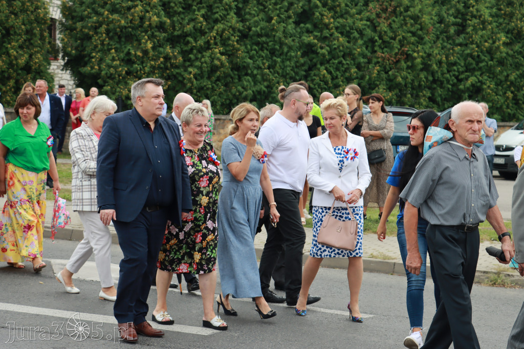 DOŻYNKI KROCZYCE - korowód i część oficjalna.