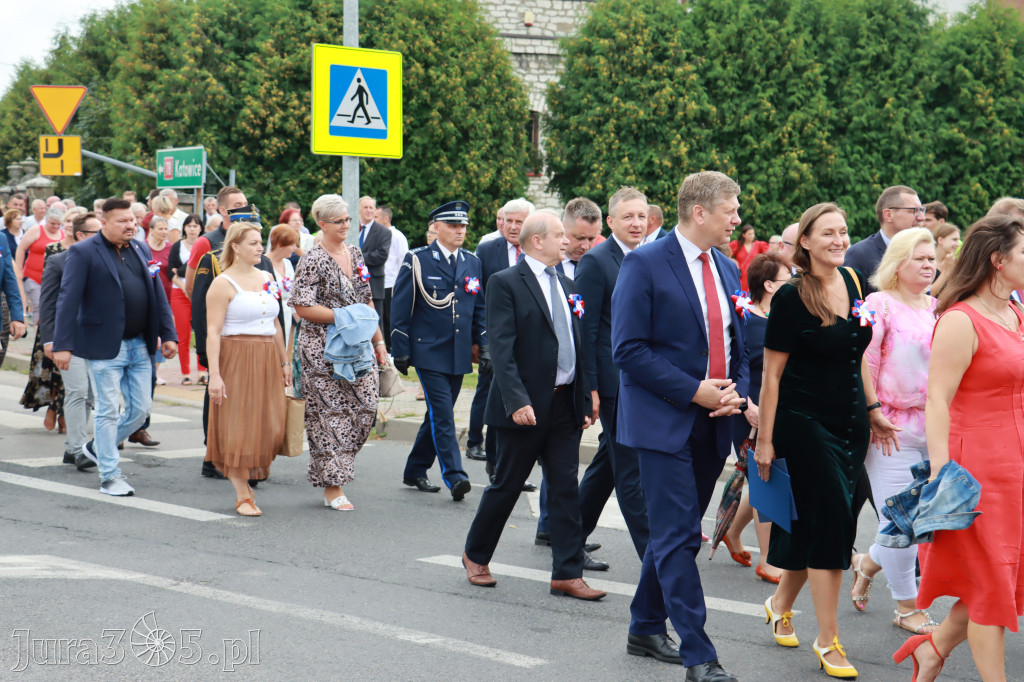 DOŻYNKI KROCZYCE - korowód i część oficjalna.