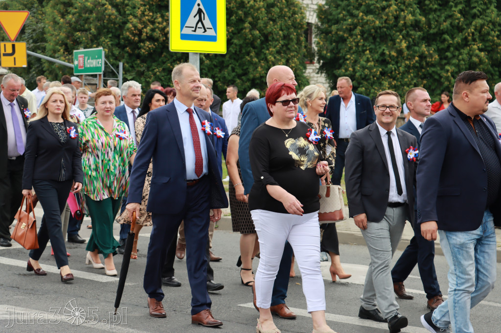 DOŻYNKI KROCZYCE - korowód i część oficjalna.